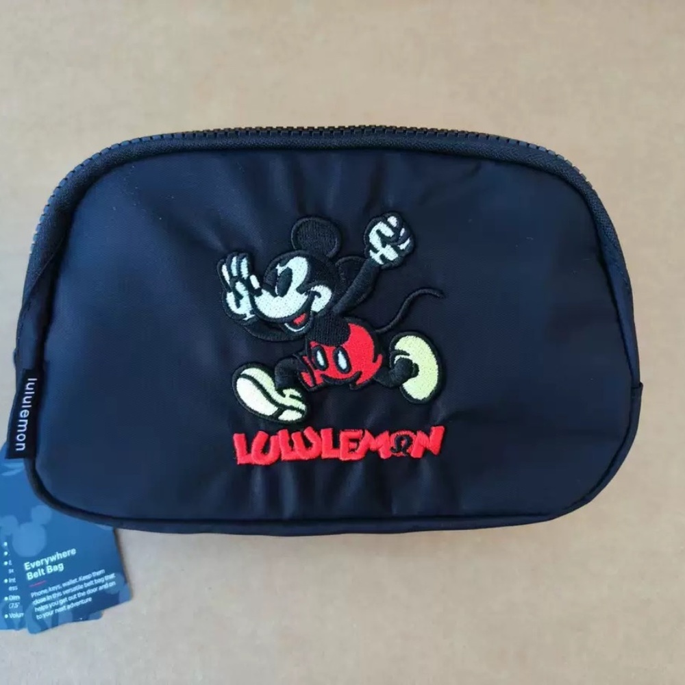 Lululemon X Mickey Mouse In Motion Belt Bag - Picture 4 of 4